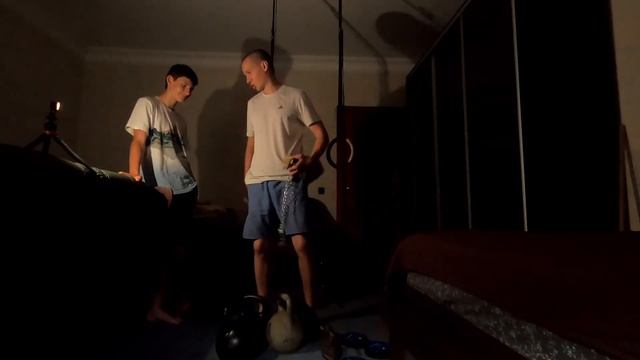 ИЗОМЕТРИЯ ДЛЯ НАКАЧКИ МЫШЦ. Отжимания и подтягивания на кольцах с дополнительным весом смотреть онлайн