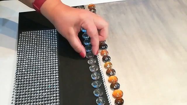 ПАННО своими руками из камней и бабочек. Декор интерьера своими руками. DIY home decor смотреть онлайн