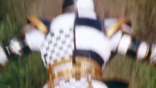 Power Rangers vs Chameliac Warrior | Lost Galaxy | Power Rangers Official смотреть онлайн