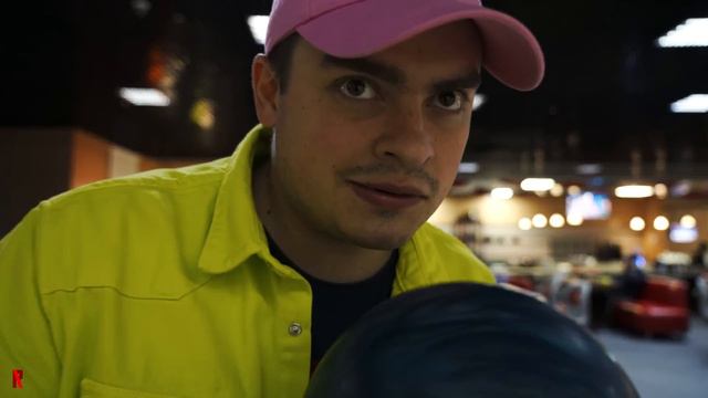 КОРОЧЕ ГОВОРЯ, МЫ СХОДИЛИ В БОУЛИНГ