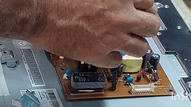 COMO ARRUMAR MONITOR LG W1752T-PFT NÃO LIGA NADA ACENDE ALUZ DO POWER E DESLIGA ( RESOLVIDO ) FÁCIL смотреть онлайн
