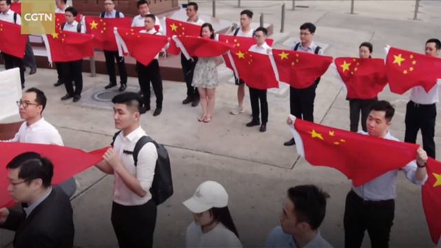 HK youth send birthday blessing to motherland 香港青年為祖國送上生日祝福 смотреть онлайн
