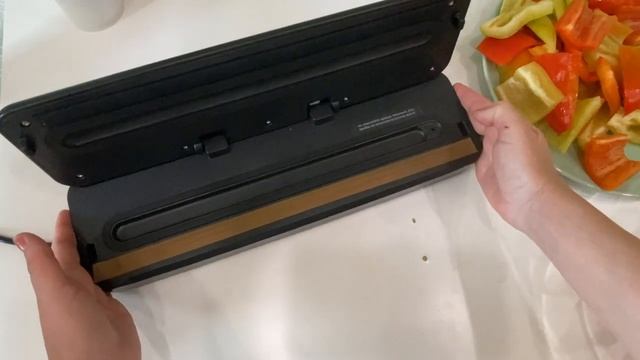 Заморозка на зиму с вакууматором Kitfort 1509 смотреть онлайн