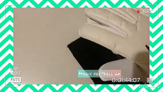 ЧТО Я БЕРУ НА ЗИМУ ДЛЯ ФУТБОЛА ( МОЙ , ВРАТАРСКИЙ ПРИМЕР ) . смотреть онлайн