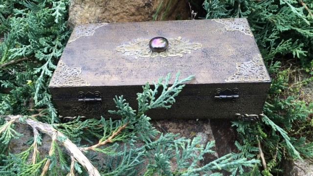 Шкатулка каменная!