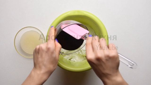 ЛЕНИВЫЙ ЯГОДНЫЙ ЧИЗКЕЙК + рецепт хрустящей основы смотреть онлайн