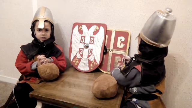 Mali vitezovi - Sluga Milutin смотреть онлайн