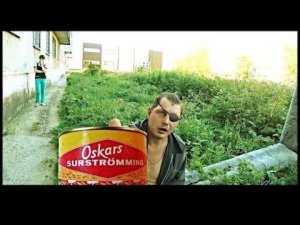 Новая Пара Пробует Сюрстрёмминг / Паспорт Для Андрея