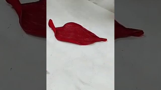 Брошь-игла из натуральной кожи. Процесс создания на мастер-классе. смотреть онлайн