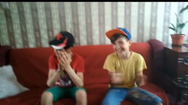 Первое видео на канале Фикус TV смотреть онлайн