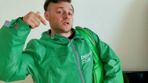 Топ 3 способа Как перевозить пиццу на велосипеде самокате и пешком курьеру Яндекс Еда Деливери Клаб