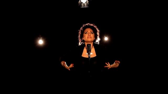 LARA DE LIS - ПОЛЕТАЙ смотреть онлайн