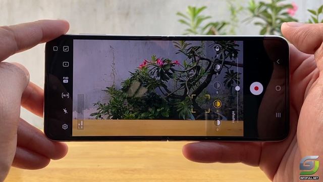 Samsung Galaxy Z Flip 3 Camera test Full Features смотреть онлайн