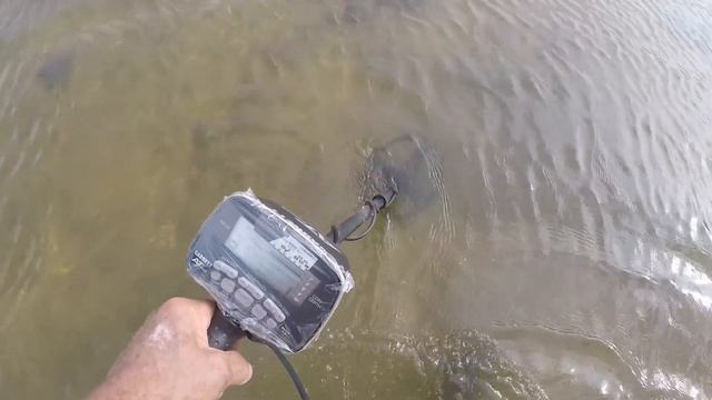 Metal Detecting you never know = dig every target = good exercise смотреть онлайн