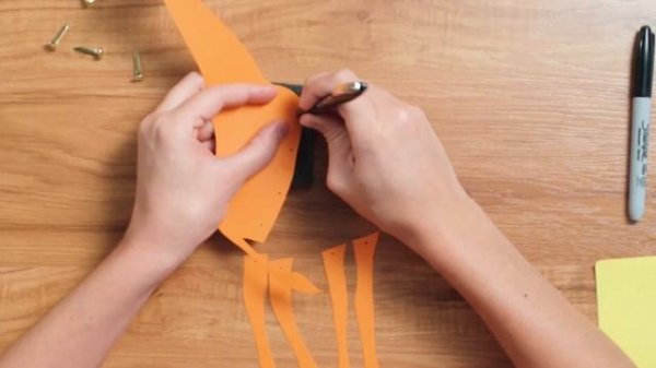 Cardboard Giraffe Craft | San Diego Zoo Wildlife Explorers