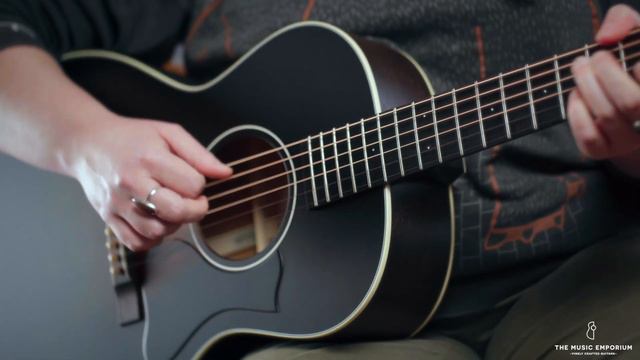 "Hares on the Mountain" performed by Isa Burke | The Music Emporium смотреть онлайн