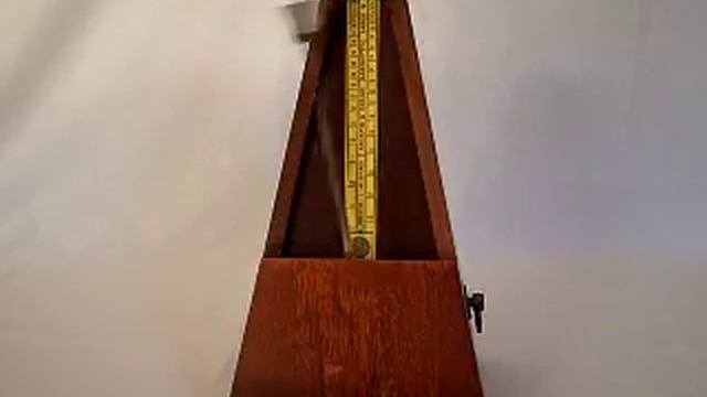 Maelzel Metronome with Seth Thomas Movement смотреть онлайн