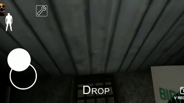 Прохождение игры Granny. Сбежал через основной вход. смотреть онлайн