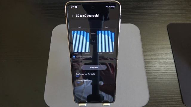 Samsung Galaxy Z Flip 4/ UNBOXED смотреть онлайн