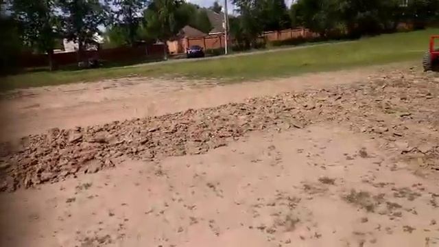 Подготовка и планировка под восстановление и посев газона пересохшего футбольного поля смотреть онлайн