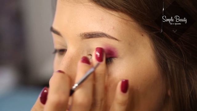 Яркий макияж на День Святого Валентина/ Makeup Tutorial - [Simple Beauty - все о красоте] смотреть онлайн