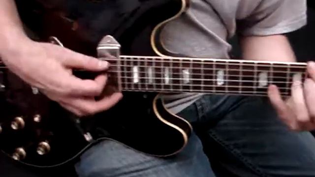 Vintage Epiphone Casino Semi Hollow Body Guitar w/ Chrome Dogear P-90's смотреть онлайн