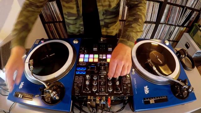 DJ DNS - MINI MIX #17 смотреть онлайн