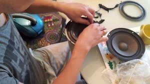 ЗАМЕНА ПОДВЕСОВ ДИНАМИКИ SONY 2/5