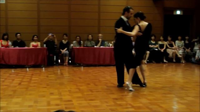 Vanesa Villalba y Facundo Piñero en Tango Vedado 2014 смотреть онлайн