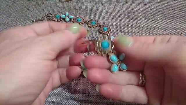 86/3 Винтаж. Продажа украшения на шею. Сатиновые бусы. смотреть онлайн