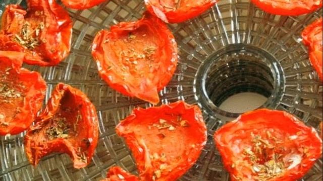 Как сушить помидоры на даче и дома смотреть онлайн