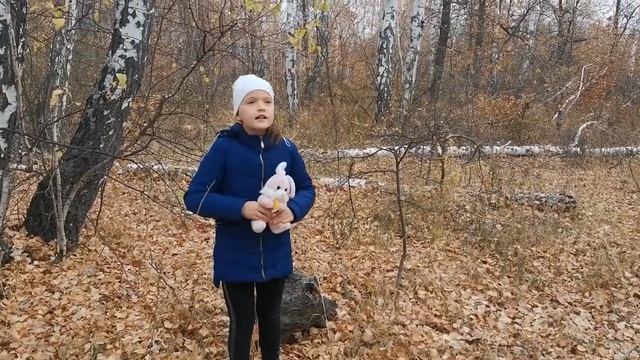 Рубрика «Познавай-ка»Мария Сухих - «На полянке» (стихотворение Георгия Ладонщикова) смотреть онлайн
