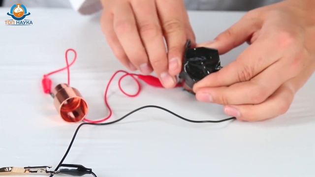 Science Experiment | Электролиз меди: получение медного купороса | ТОПНАУКА смотреть онлайн