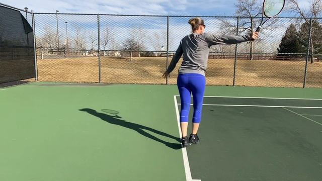 How to hit every tennis ball in your strike zone with a great contact point смотреть онлайн