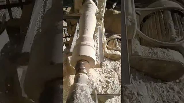 Балясины из камня,тонкая работа по макету... смотреть онлайн
