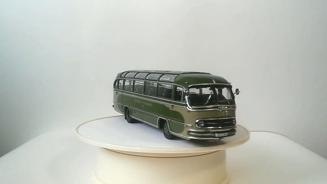 Автобус Mercedes-Benz O321H смотреть онлайн