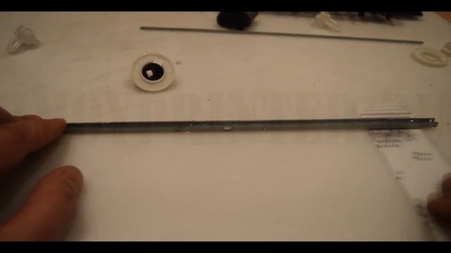 Почему же, после замены ролика захвата принтера, не захватываает бумагу. смотреть онлайн