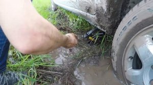 Как вытащить застрявшую машину из грязи