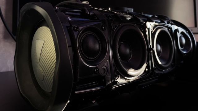 PHONK BASS TEST JBL XTREME 2 low Frequency mode 100 volume and AC MODE смотреть онлайн