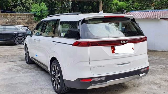 2023 Kia Carnival смотреть онлайн