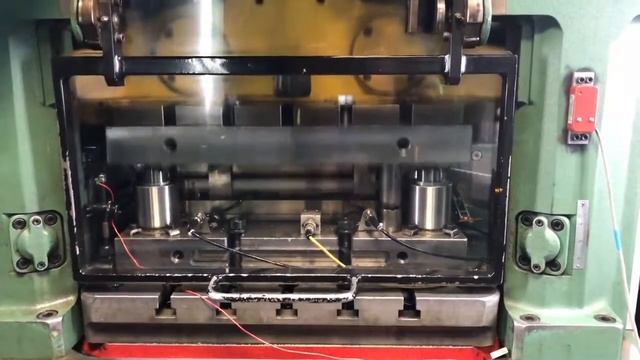 Wiegel Tool Works - Progressive Die High Speed Stamping смотреть онлайн