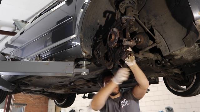 Wheel Bearing Replacement on My AUDI A3 3.2 V6 *IN DEPTH* смотреть онлайн