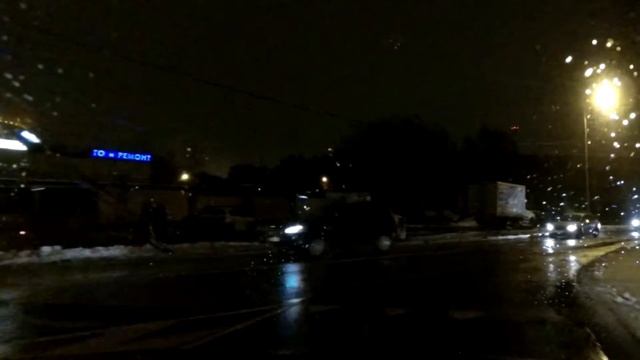 Бетономешалка мешает куру смотреть онлайн