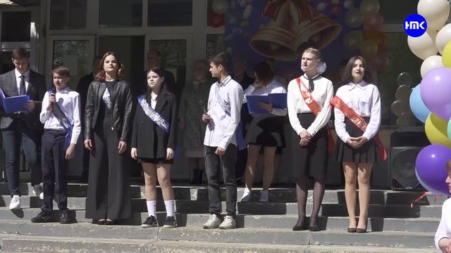 Последний звонок в Селятинской школе смотреть онлайн