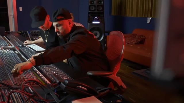 Nicky Jam и Sony MUTEKI MHC-V90DW заряжают ударной энергией звука смотреть онлайн