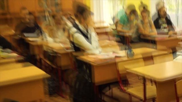 Видеоролик ко дню учителя (Школа 222) смотреть онлайн