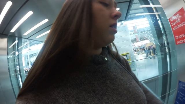 АДСКИЙ ПЕРЕЛЕТ И У МЕНЯ УКРАЛИ АЙФОН ★ #RUSSIANDAILYVLOG 1 смотреть онлайн