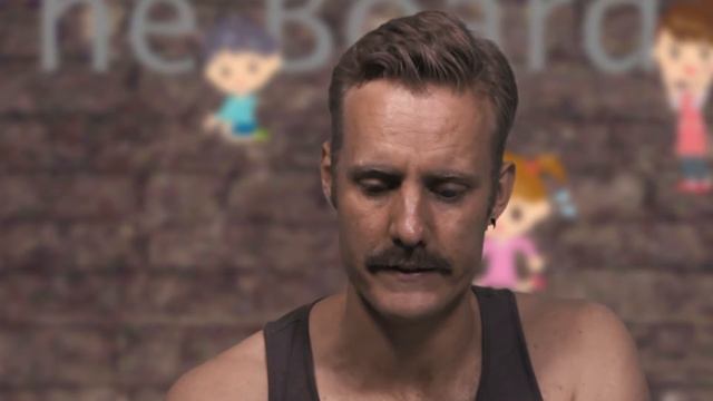 Family Gathering The Board Game - Luke And Drew | Dave McGTV S5E7/8 смотреть онлайн