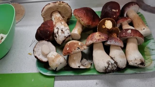 Старинный дедовский способ/ Учусь точить цепь/ После отпуска скорее в баню смотреть онлайн