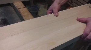 Склеивание мебельного щита из массива древесины.